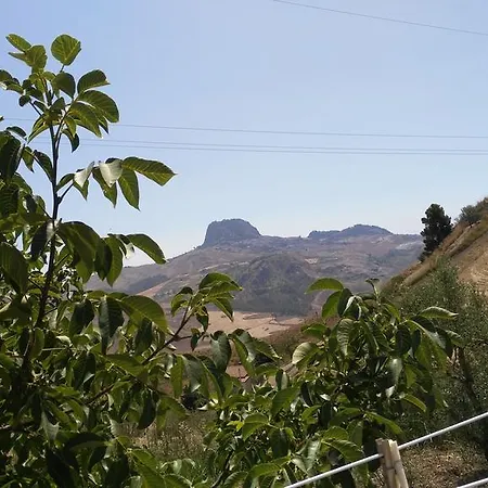 ベッド・アンド・ブレックファスト Arcobaleno Casteltermini